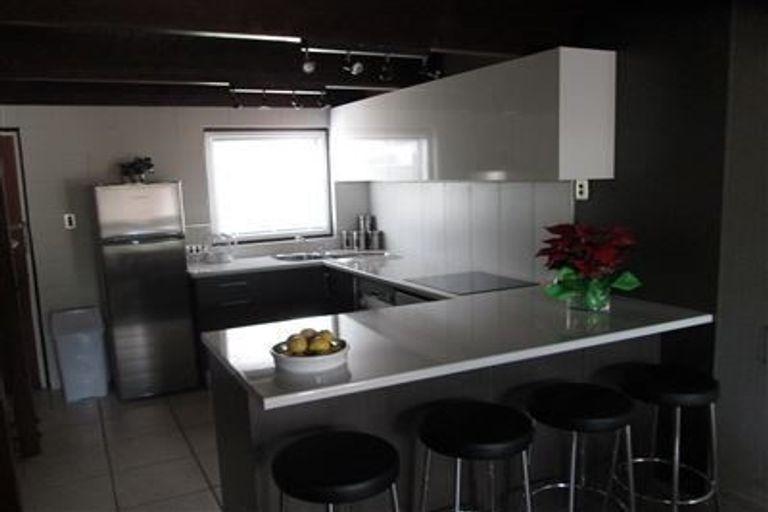 Photo of property in 1/33 Newbridge Place, Ilam, Christchurch, 8041