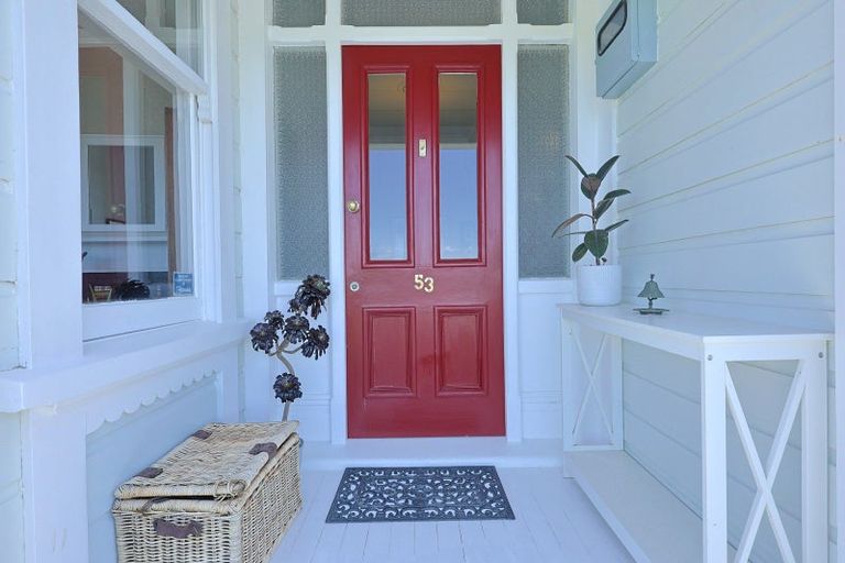 Photo of property in 53 Todman Street, Brooklyn, Wellington, 6021