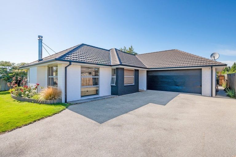 Photo of property in 69 Frye Crescent, Albert Town, Wanaka, 9305