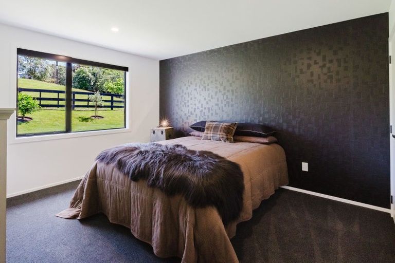 Photo of property in 4 Cemetery Road, Waipawa, 4273