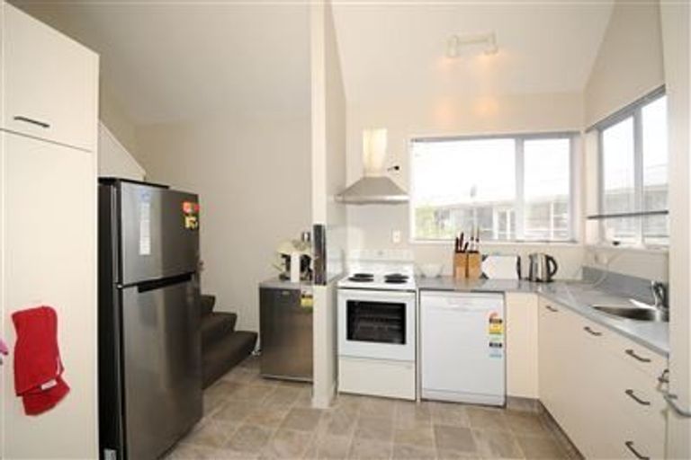 Photo of property in 4/27 Maxwell Street, Riccarton, Christchurch, 8041