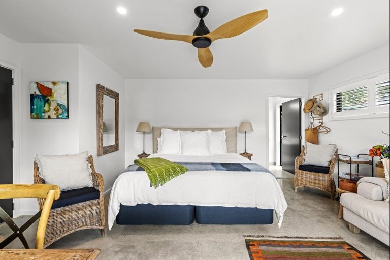 Photo of property in 194 Main Sh25 Road, Tairua, 3508