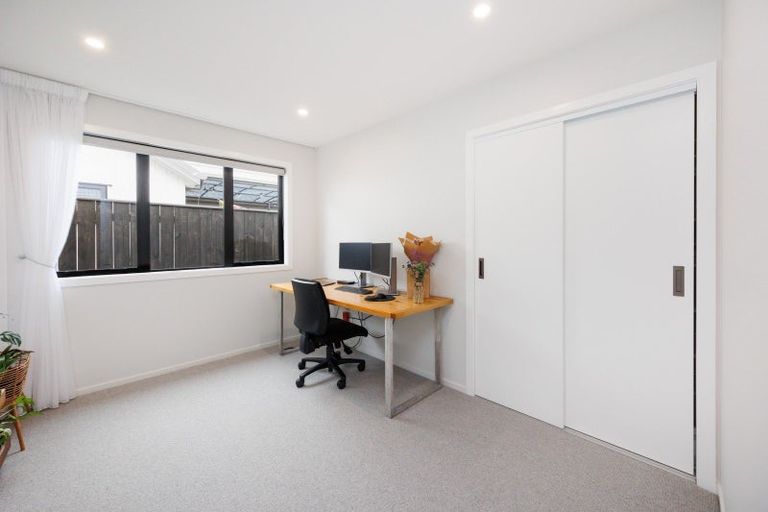 Photo of property in 38 Ashford Avenue, Hokowhitu, Palmerston North, 4410