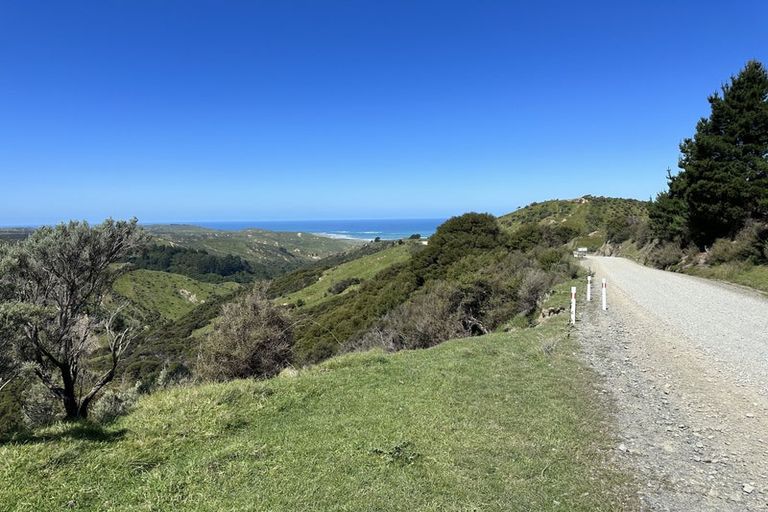 Photo of property in 17 Nunu Drive, Flat Point, Masterton, 5883