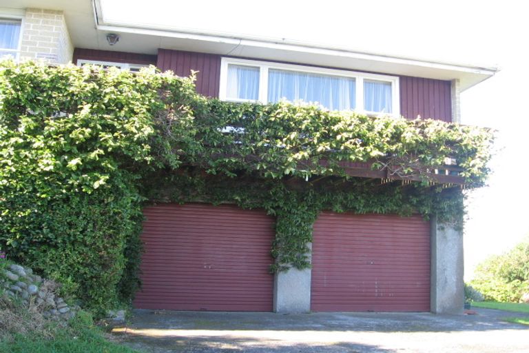 Photo of property in 44 Korokoro Road, Korokoro, Lower Hutt, 5012