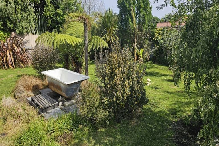 Photo of property in 169 Egmont Street, Patea, 4520