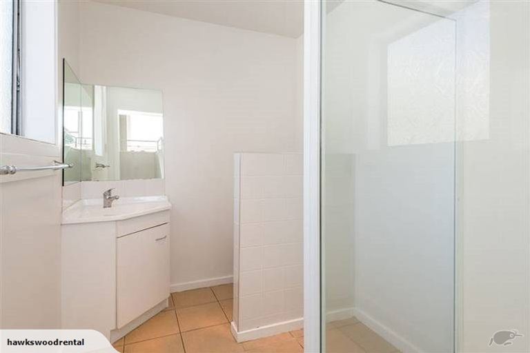 Photo of property in 103 Rattray Street, Riccarton, Christchurch, 8041