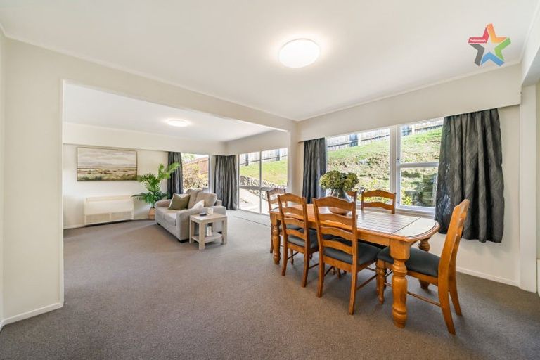 Photo of property in 31 Cedar Street, Maungaraki, Lower Hutt, 5010