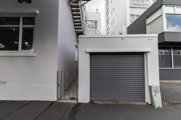 Photo of property in Fountain Court, 16/48 Oriental Parade, Oriental Bay, Wellington, 6011