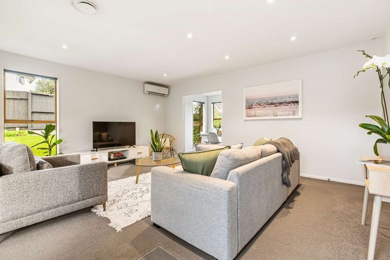 Photo of property in 2/352 Bucklands Beach Road, Bucklands Beach, Auckland, 2012