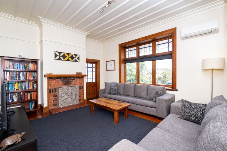 Photo of property in 39 Nelson Crescent, Napier South, Napier, 4110