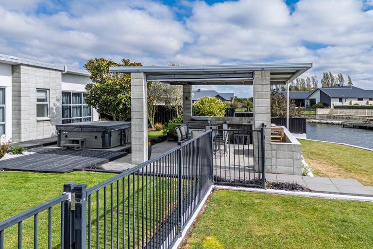 Photo of property in 21 Torbay Avenue, Huntingdon, Ashburton, 7774