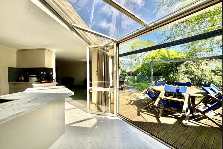 Photo of property in 226 Talbot Street, Geraldine, 7930