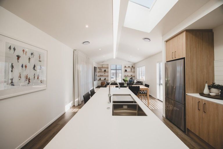 Photo of property in 1 Pinn Street, Lake Hawea, 9382