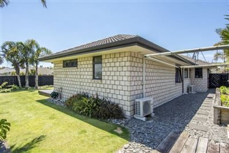 Photo of property in 46 Rosella Drive, Welcome Bay, Tauranga, 3112