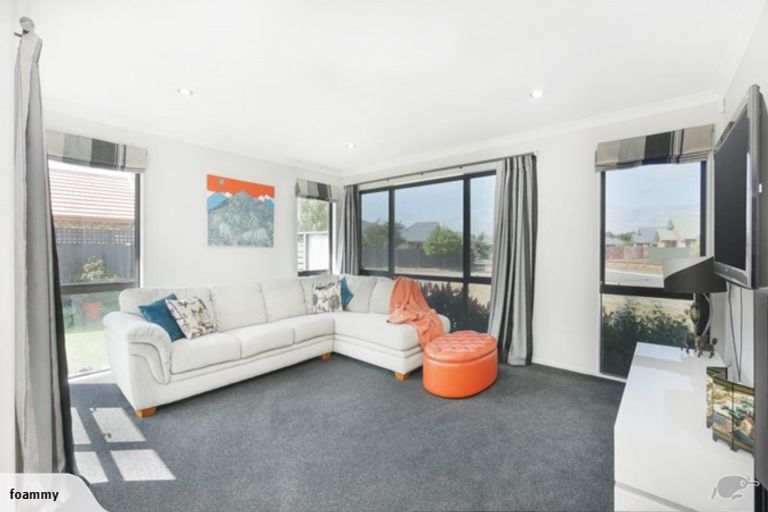 Photo of property in 1 Teal Close, Woolston, Christchurch, 8023