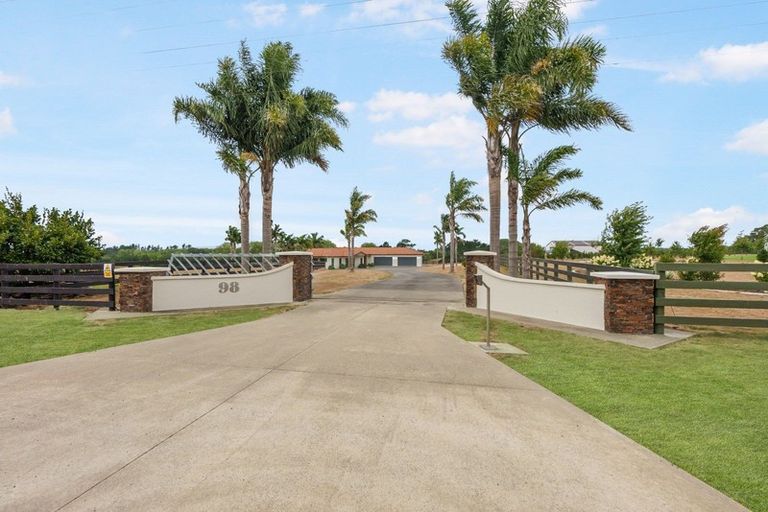Photo of property in 98 Dyke Road, Karaka, Papakura, 2580