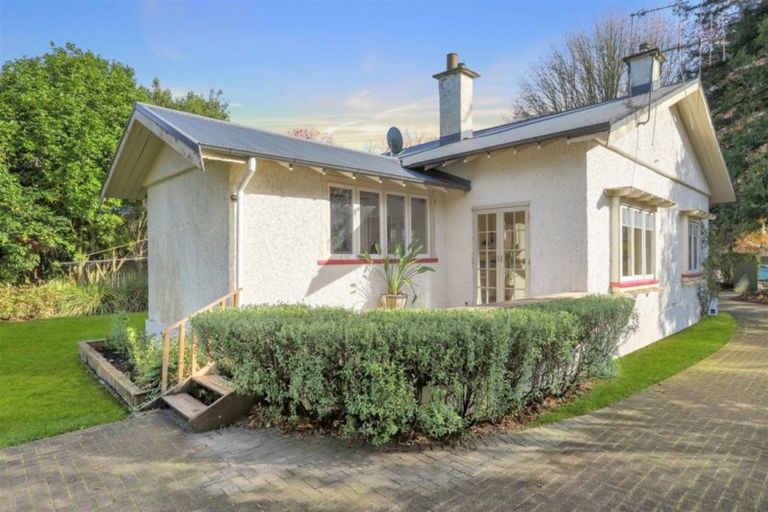 Photo of property in 12 Thames Street, Claudelands, Hamilton, 3214