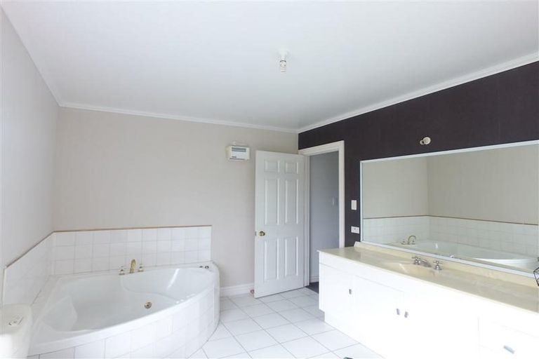 Photo of property in 17 Huirau Road, Turua, Thames, 3574