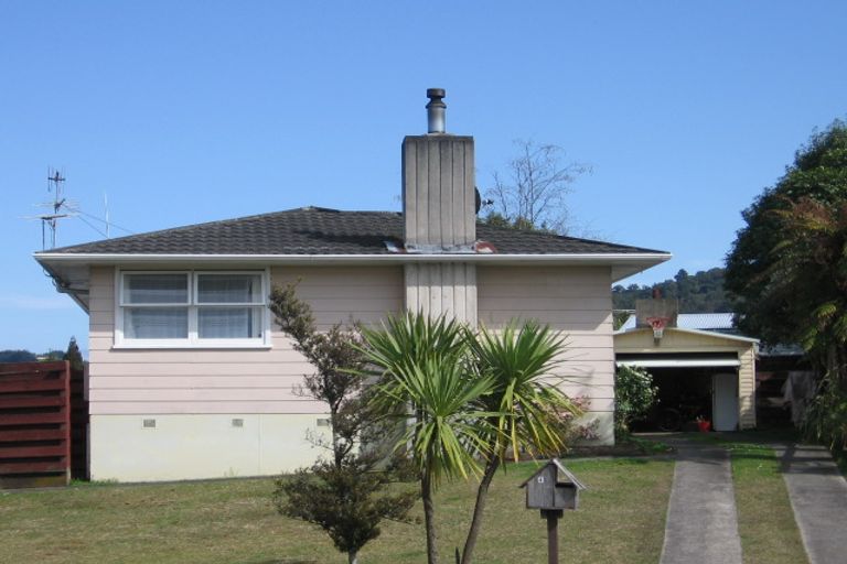 Photo of property in 41 Gem Street, Pukehangi, Rotorua, 3015