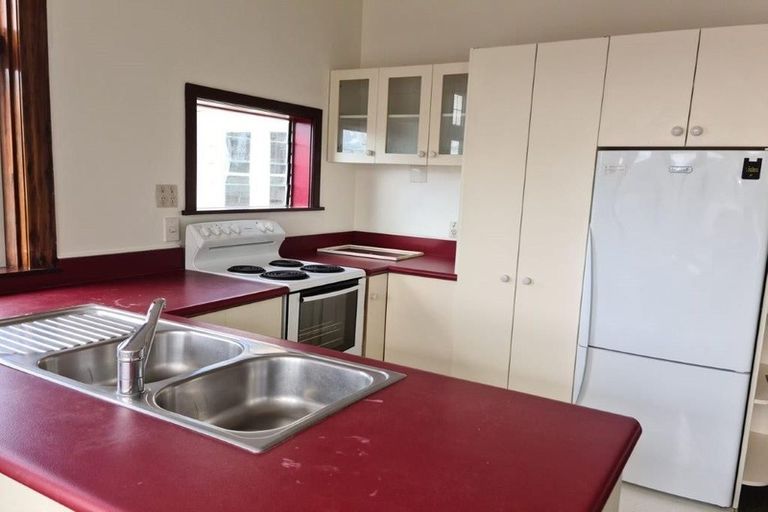 Photo of property in 21b Tinakori Road, Thorndon, Wellington, 6011