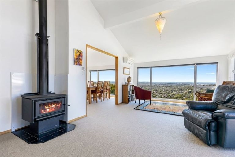 Photo of property in 3 Patchett Place, Cashmere, Christchurch, 8022