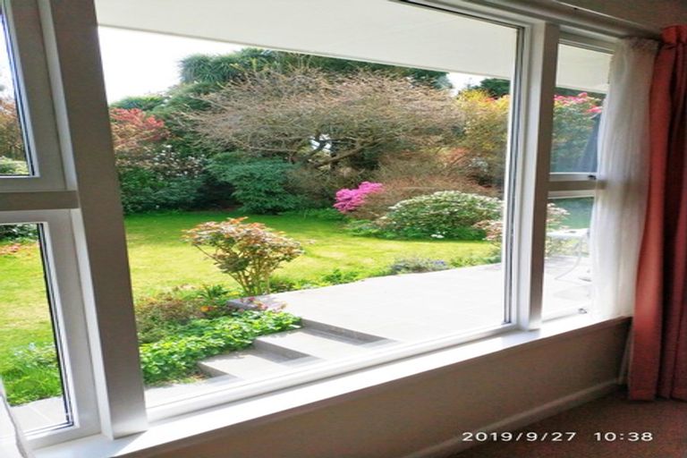 Photo of property in 17 Springhill Street, Avonhead, Christchurch, 8042