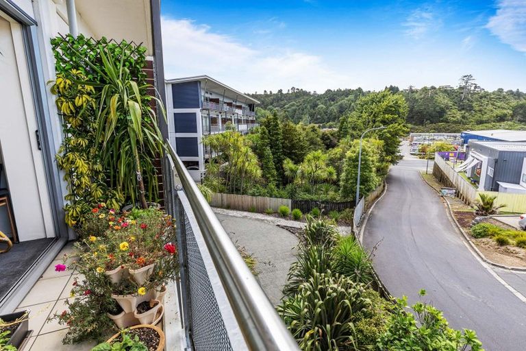 Photo of property in Albany Central, 16a/210 Dairy Flat Highway, Albany, Auckland, 0632