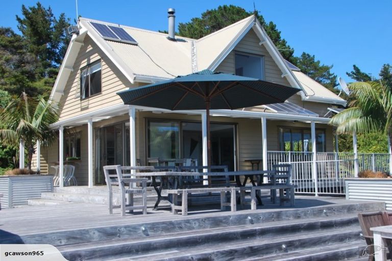 Photo of property in 11 Mason Road, Great Barrier Island (aotea Island), 0991