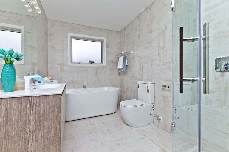 Photo of property in 5 Moko Lane, Greenhithe, Auckland, 0632