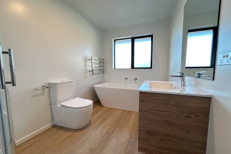 Photo of property in 2 Accadia Drive, Rolleston, 7614