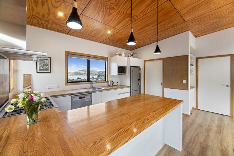 Photo of property in 16 Glendermid Close, Sawyers Bay, Port Chalmers, 9023