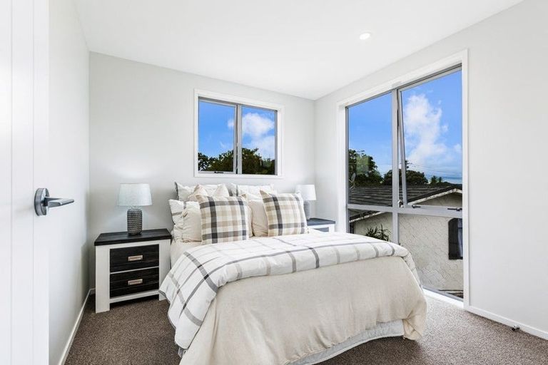 Photo of property in 3/51 Wharf Road, Te Atatu Peninsula, Auckland, 0610