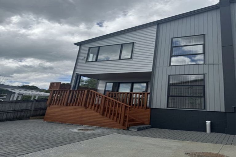 Photo of property in 1c Zion Road, Birkenhead, Auckland, 0626