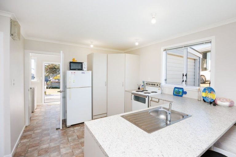 Photo of property in 13 Nelson Street, Foxton Beach, Foxton, 4815