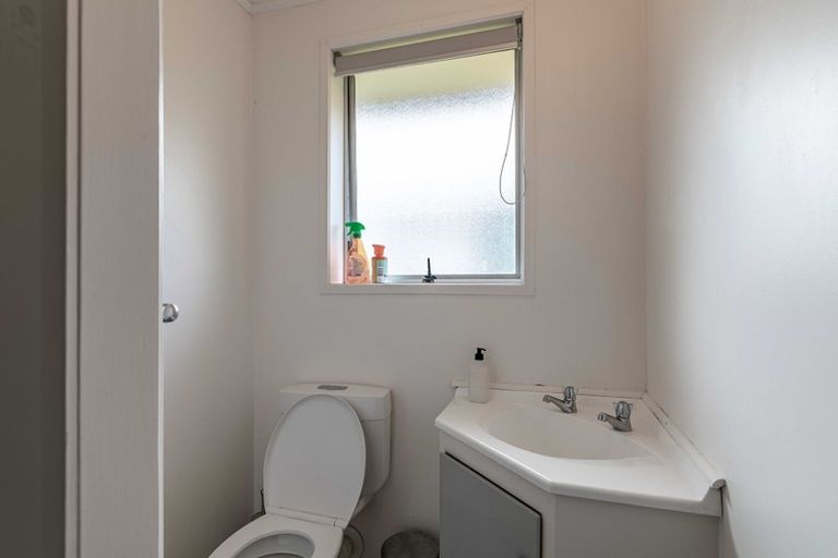 Photo of property in 129 Gardner Avenue, New Lynn, Auckland, 0600