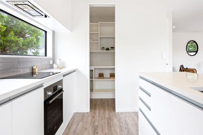 Photo of property in 1 Ella Street, Rolleston, 7614