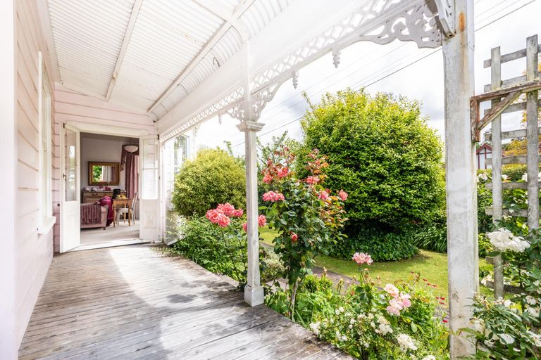 Photo of property in 234 Harris Street, Inner Kaiti, Gisborne, 4010