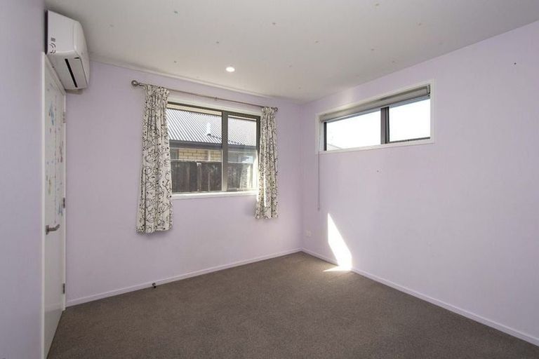 Photo of property in 15 Charente Way, Yaldhurst, Christchurch, 8042