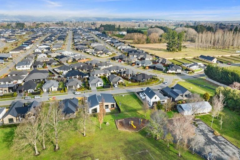 Photo of property in 48 Lambies Street, Marshland, Christchurch, 8083