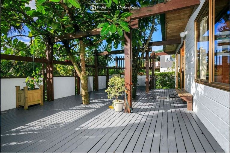 Photo of property in 36 Awaruku Road, Torbay, Auckland, 0630