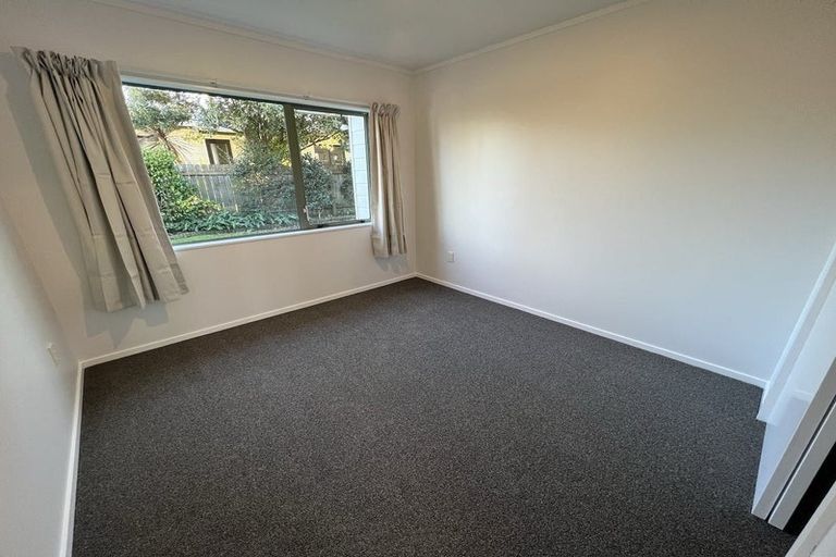 Photo of property in 35 Makarini Street, Paraparaumu, 5032
