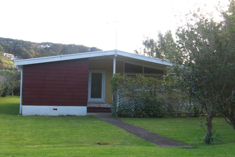 Photo of property in 25 Tahuna Road, Paihia, 0200