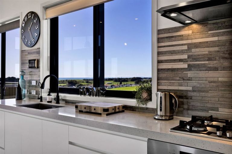 Photo of property in 16a Links Drive, Waiwhakaiho, New Plymouth, 4312