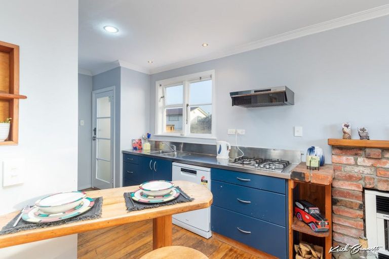 Photo of property in 1 Sandford Street, Trentham, Upper Hutt, 5018