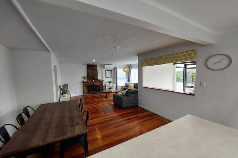 Photo of property in 14b James Laurie Street, Henderson, Auckland, 0612