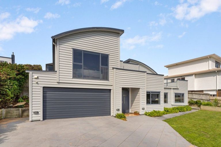 Photo of property in 8 Bowsprit Way, Whitby, Porirua, 5024