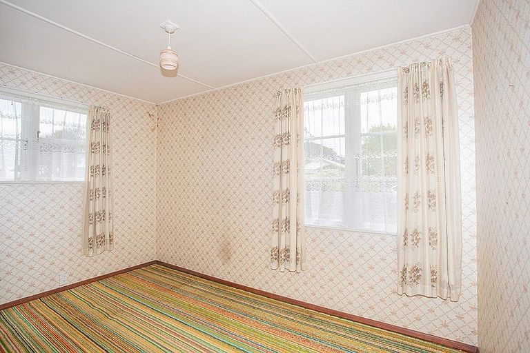 Photo of property in 61 Turner Street, Edendale, 9825