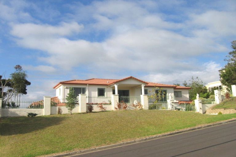 Photo of property in 125 Onetaunga Road, Chatswood, Auckland, 0626