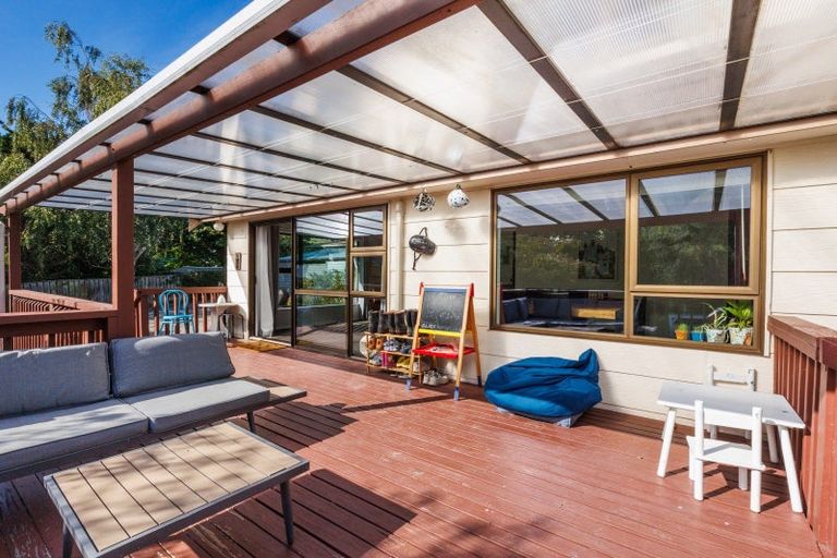 Photo of property in 17 Park View Avenue, Feilding, 4702